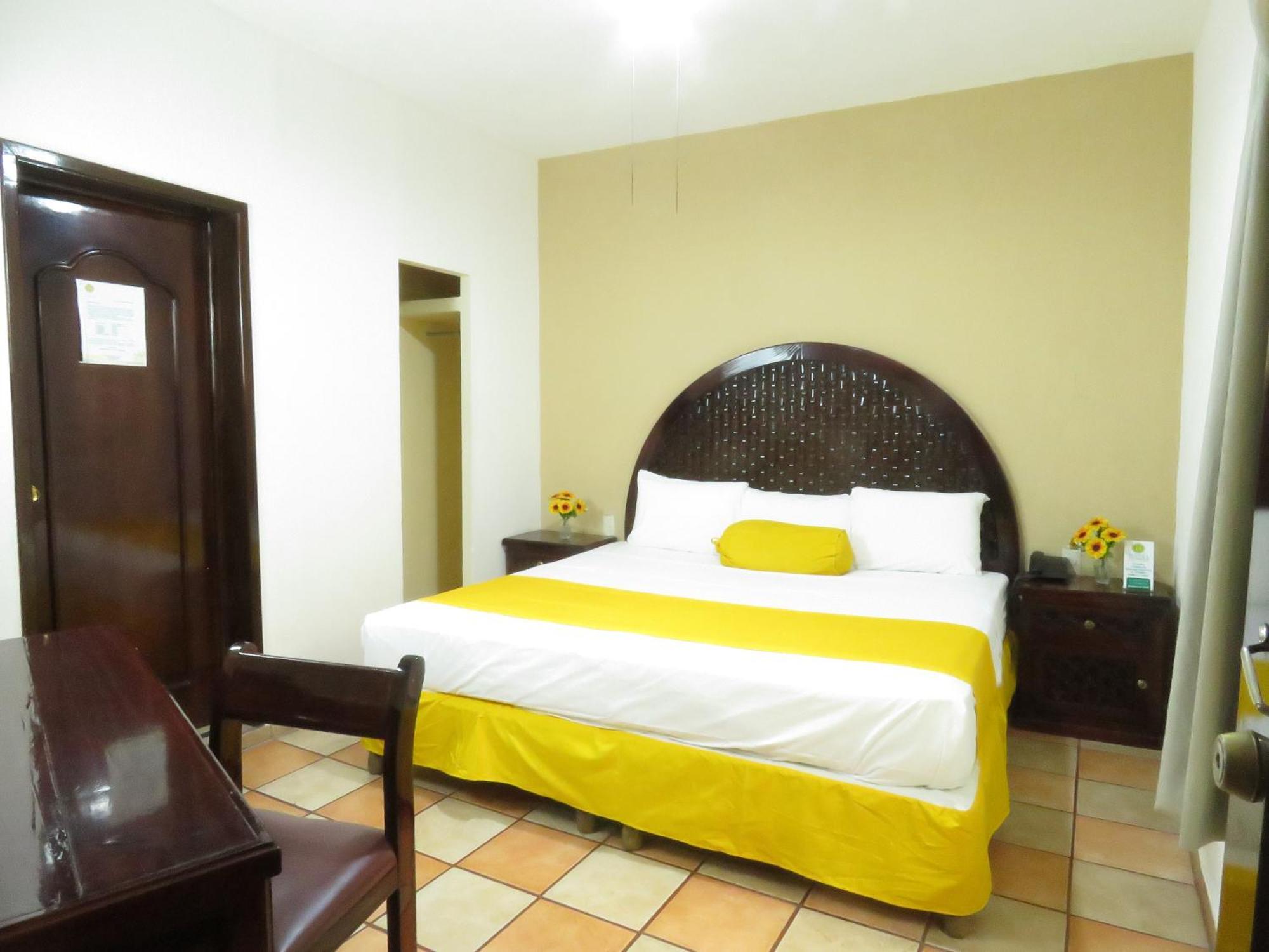Hotel Los Girasoles Тепик Экстерьер фото